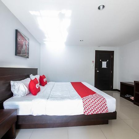 Oyo 373 Mc Ginger House Hotel Patong Kültér fotó