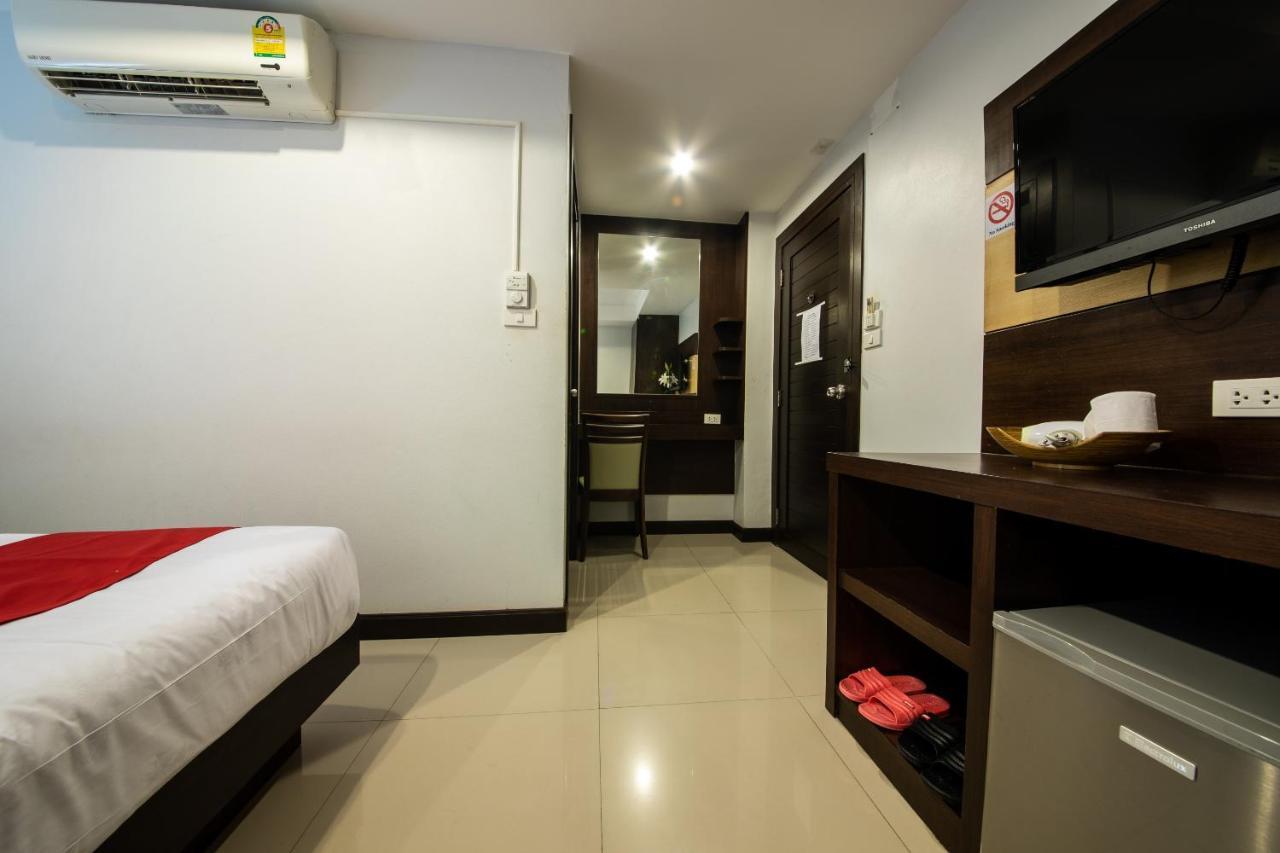 Oyo 373 Mc Ginger House Hotel Patong Kültér fotó